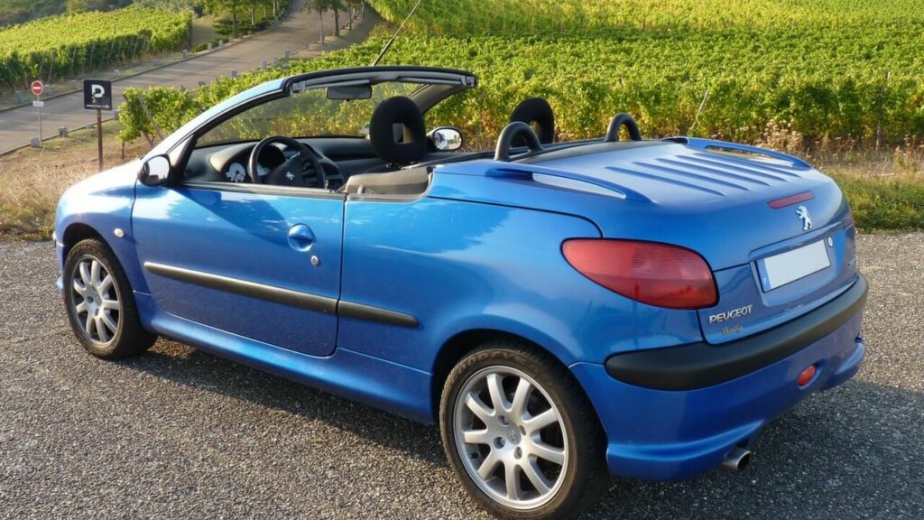 EasyFeedback Coche de color azul, marca Peugeot